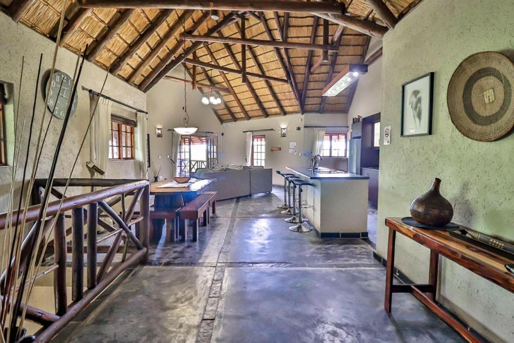 Luxury Kruger Escape Villa Marloth Park Exterior photo