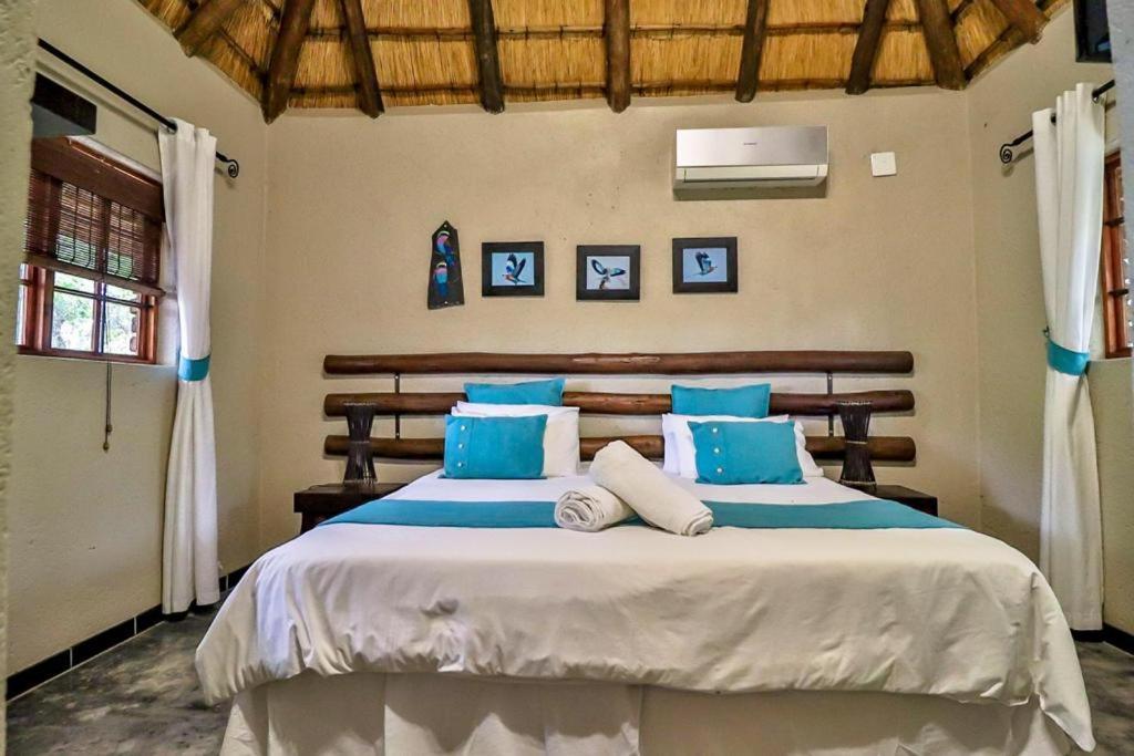 Luxury Kruger Escape Villa Marloth Park Exterior photo