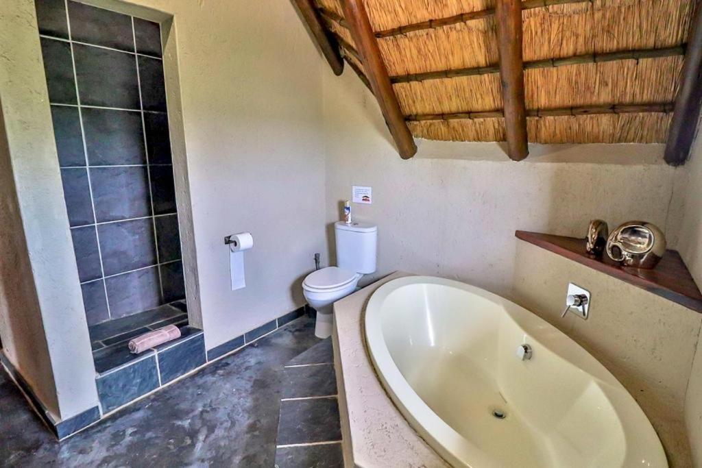 Luxury Kruger Escape Villa Marloth Park Exterior photo